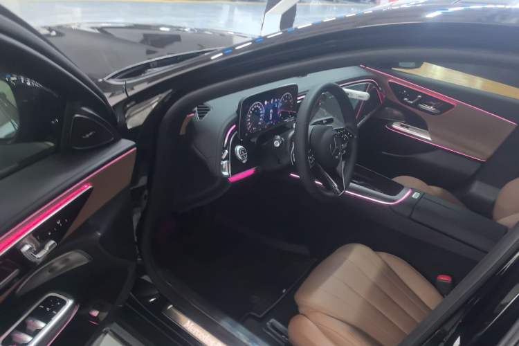 Used Mercedes-Benz E-Class 2024 E 300 Luxury Sport Edition Driver Seat