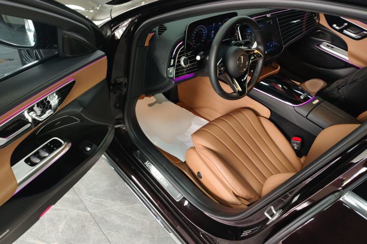 Used Mercedes-Benz E-Class 2024 E 260 L Driver Seat