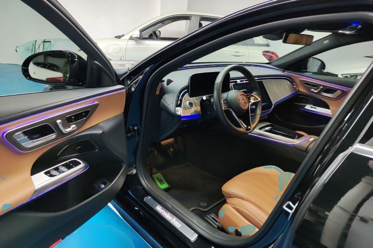 Used Mercedes-Benz E-Class 2024 Refresh E 300 L Stylish Edition Driver Seat