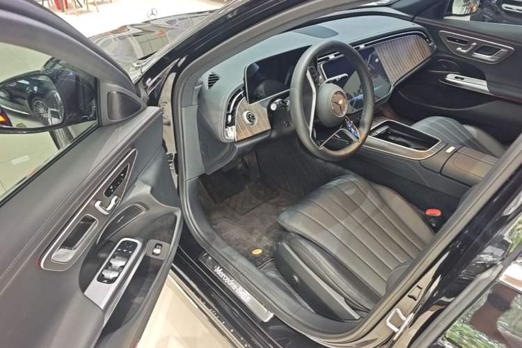 Used Mercedes-Benz E-Class 2024 E 300 L Stylish Model Driver Seat