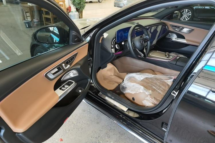 Used Mercedes-Benz E-Class 2024 E 300 L Luxury Model Driver Seat