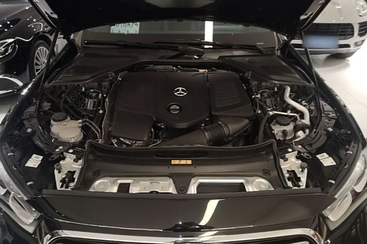 Used Mercedes-Benz E-Class 2024 Refresh E 300 L Stylish Edition Engine Bay
