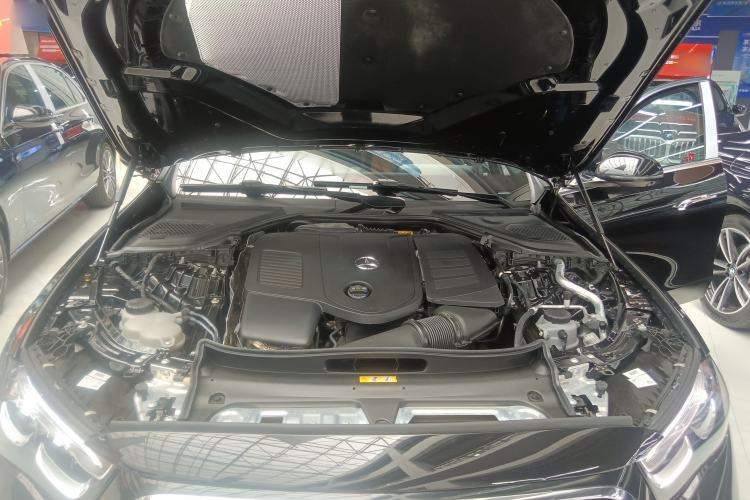 Used Mercedes-Benz E-Class 2024 E 300 L Luxury Model Engine Bay