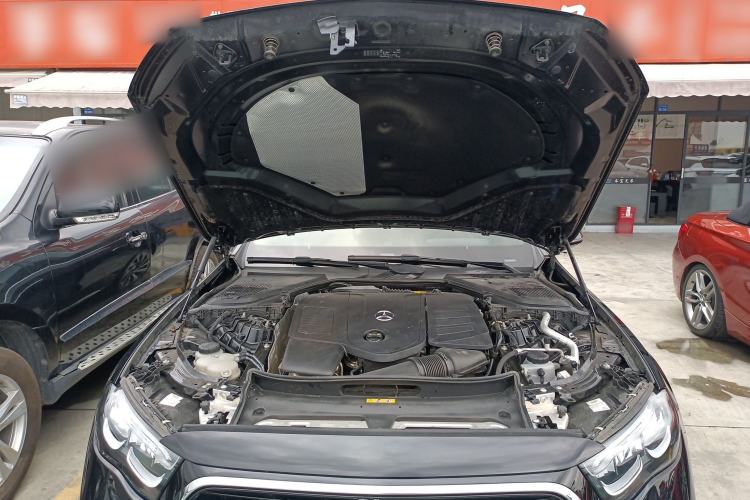 Used Mercedes-Benz E-Class 2024 E 300 L Luxury Model Engine Bay