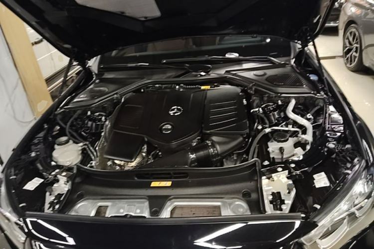 Used Mercedes-Benz E-Class 2024 E 300 L Luxury Sport Model Engine Bay