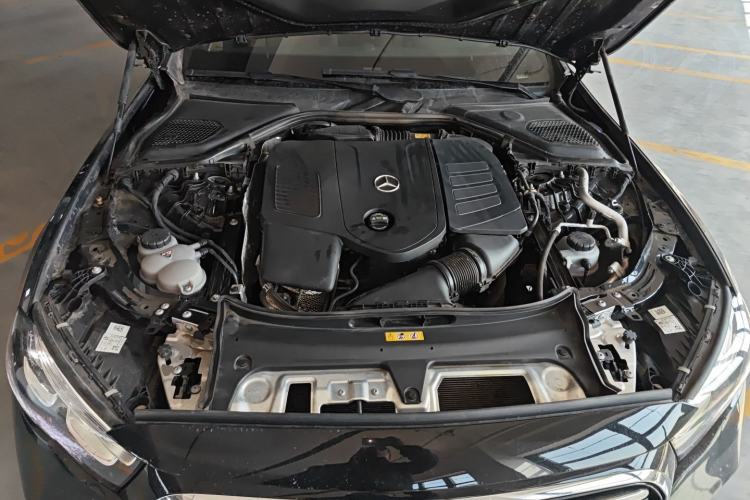 Used Mercedes-Benz E-Class 2024 E 300 L Luxury Model Engine Bay