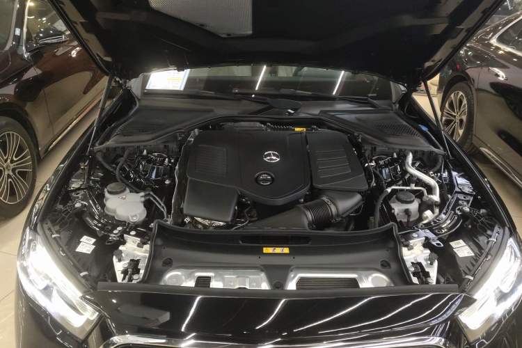 Used Mercedes-Benz E-Class 2024 E 300 L Luxury Model Engine Bay