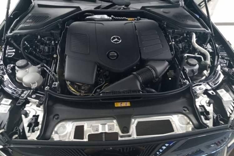 Used Mercedes-Benz E-Class 2024 Refresh E 300 L Stylish Edition Engine Bay