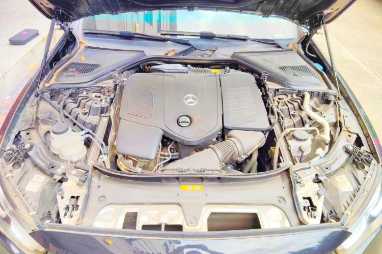 Used Mercedes-Benz E-Class 2024 Facelift E 300 L Luxury Edition Engine Bay