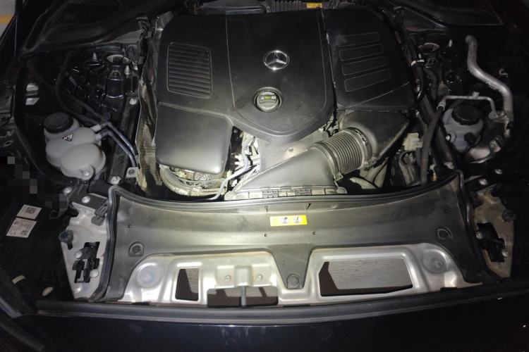 Used Mercedes-Benz E-Class 2024 E 300 L Fashion Sport Model Engine Bay