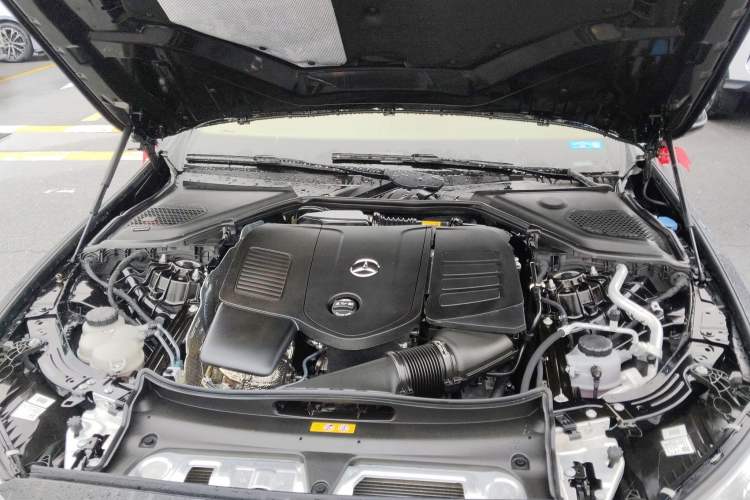 Used Mercedes-Benz E-Class 2024 Refresh E 300 L Stylish Edition Engine Bay