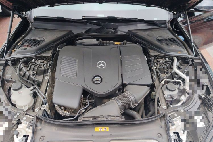 Used Mercedes-Benz E-Class 2024 E 260 L Engine Bay