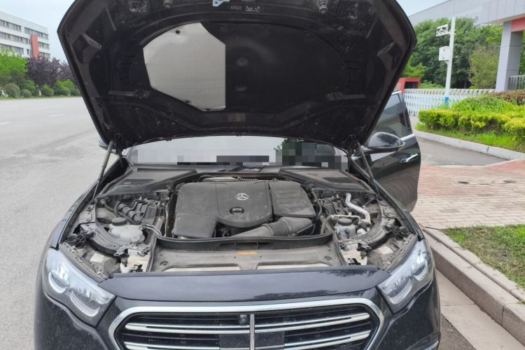Used Mercedes-Benz E-Class 2024 E 300 L Luxury Model Engine Bay