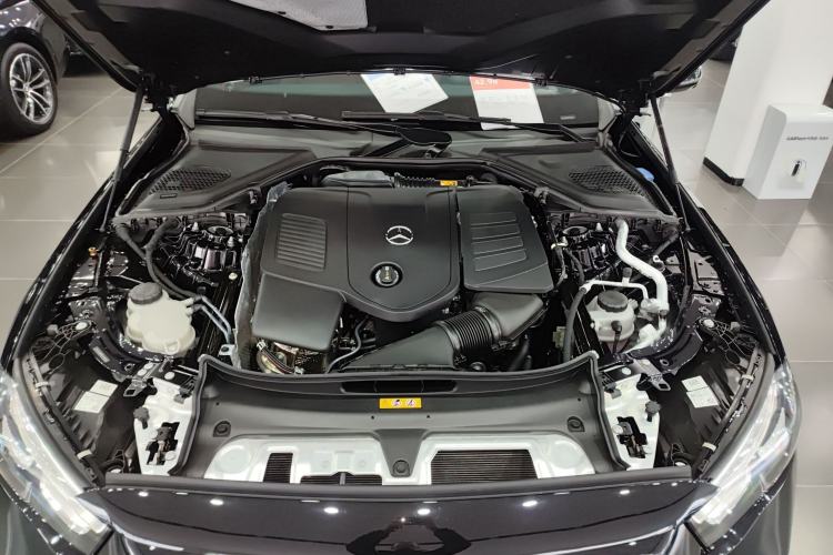 Used Mercedes-Benz E-Class 2024 E 300 L Luxury Model Engine Bay