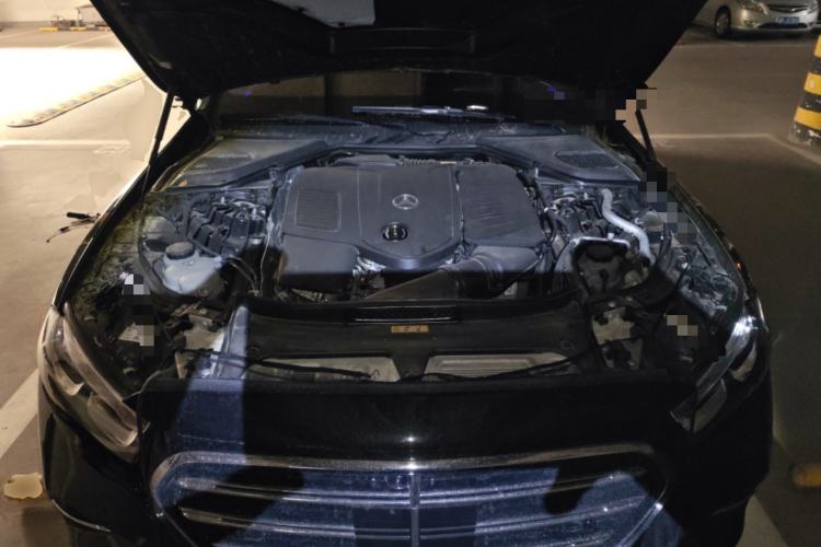 Used Mercedes-Benz E-Class 2024 E 300 L Luxury Model Engine Bay
