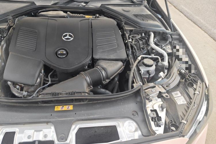 Used Mercedes-Benz E-Class 2024 E 260 L Engine Bay Left