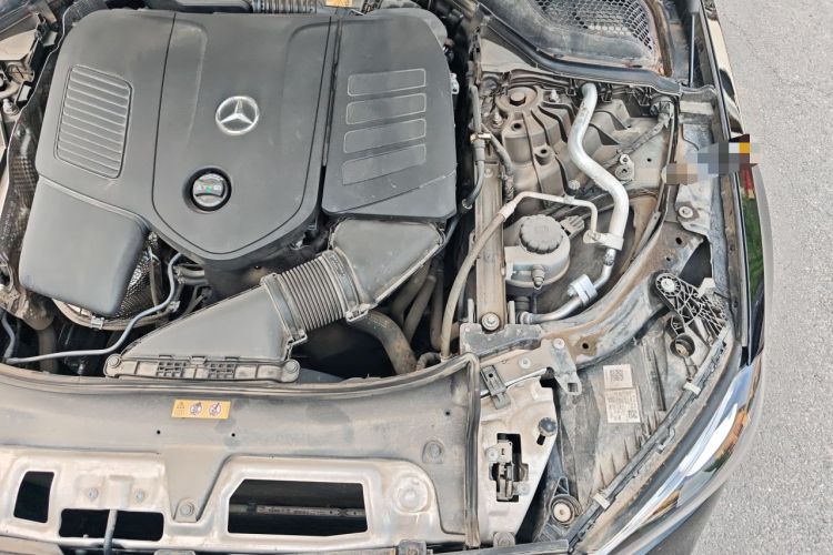 Used Mercedes-Benz E-Class 2024 E 260 L Engine Bay Left