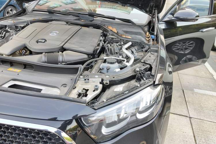 Used Mercedes-Benz E-Class 2024 E 260 Sport Edition Engine Bay Left