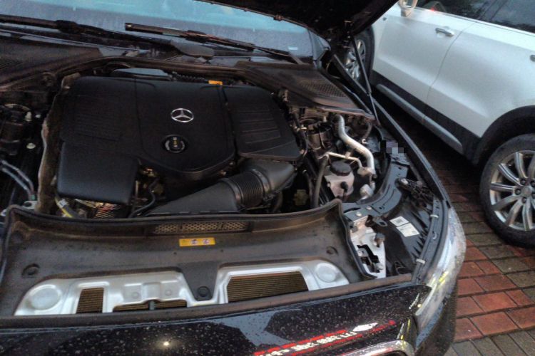 Used Mercedes-Benz E-Class 2024 Facelift E 300 L Luxury Edition Engine Bay Left