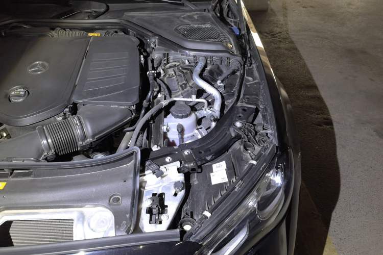 Used Mercedes-Benz E-Class 2024 E 300 L Luxury Model Engine Bay Left