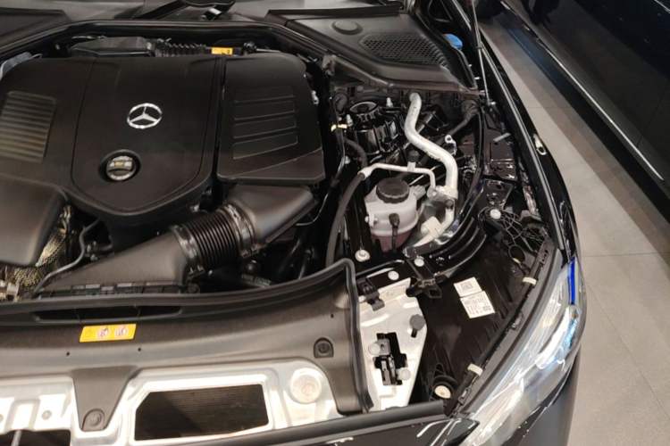 Used Mercedes-Benz E-Class 2024 E 300 L Stylish Model Engine Bay Left