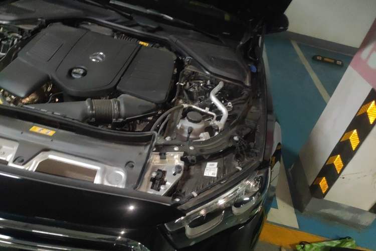 Used Mercedes-Benz E-Class 2024 E 300 L Luxury Model Engine Bay Left
