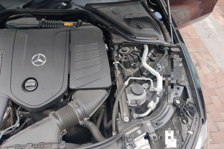 Used Mercedes-Benz E-Class 2024 E 260 L Engine Bay Left