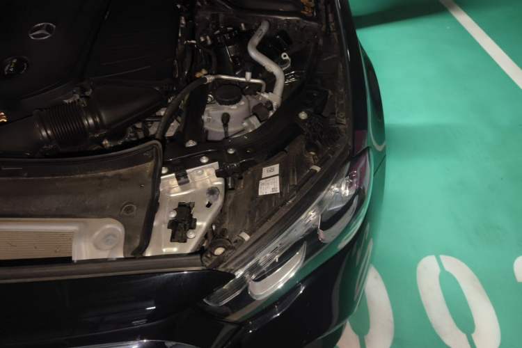 Used Mercedes-Benz E-Class 2024 E 300 L Stylish Model Engine Bay Left