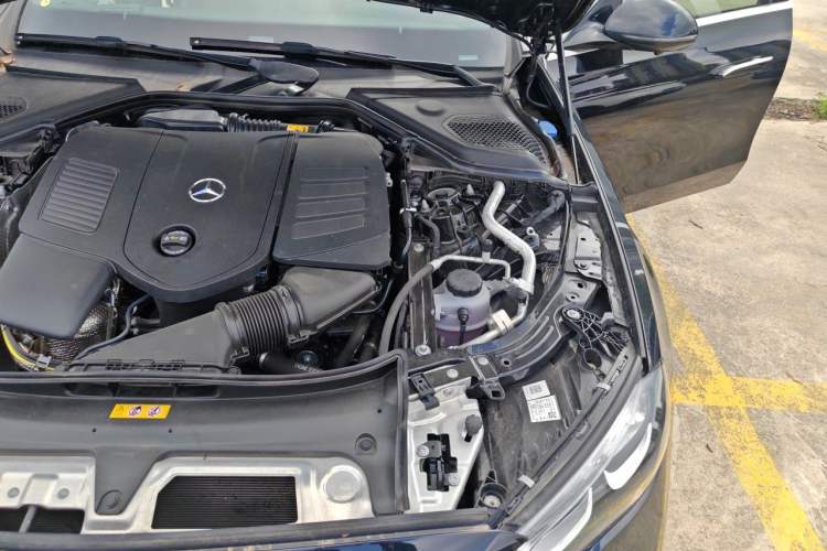 Used Mercedes-Benz E-Class 2024 Restyled E 260 L Sport Edition Engine Bay Left
