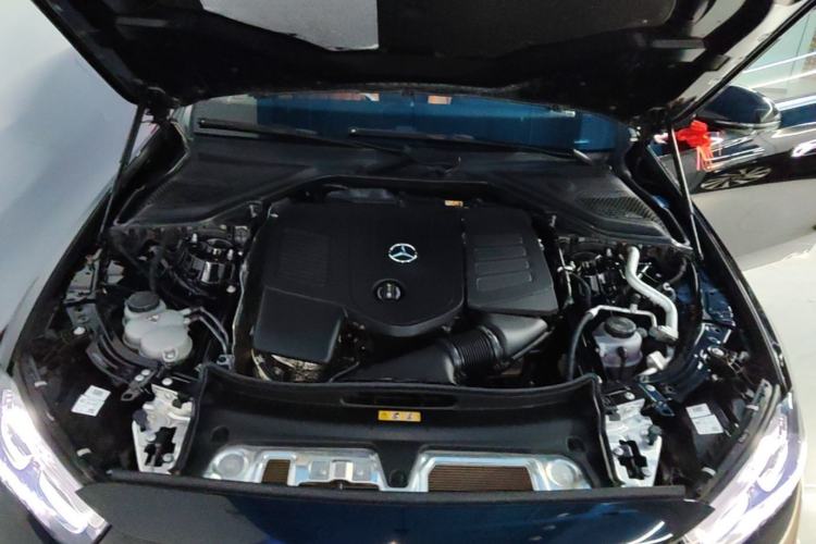 Used Mercedes-Benz E-Class 2024 Facelift E 300 L Luxury Edition Engine Bay