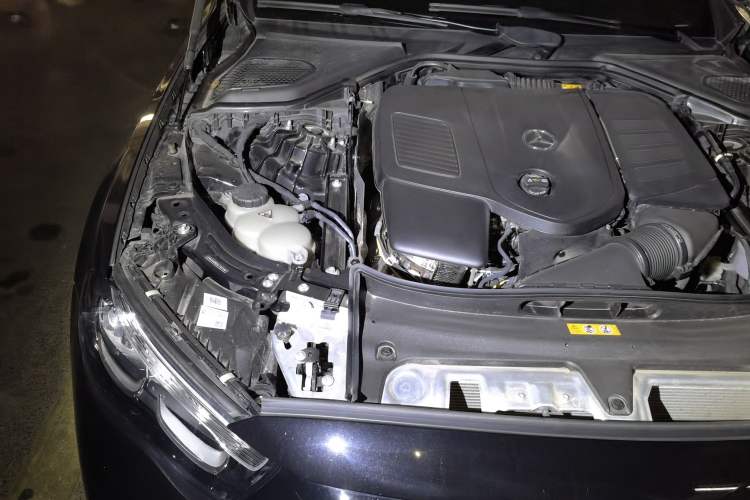 Used Mercedes-Benz E-Class 2024 E 300 L Luxury Model Engine Bay Right