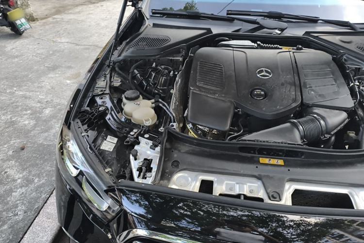 Used Mercedes-Benz E-Class 2024 Facelift E 300 L Luxury Edition Engine Bay Right
