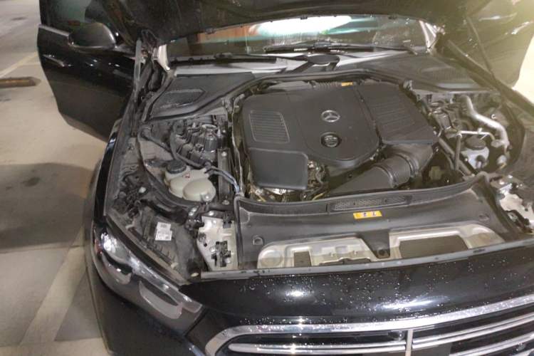Used Mercedes-Benz E-Class 2024 E 300 L Stylish Model Engine Bay Right