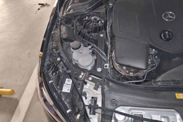 Used Mercedes-Benz E-Class 2024 E 300 L Luxury Model Engine Bay Right
