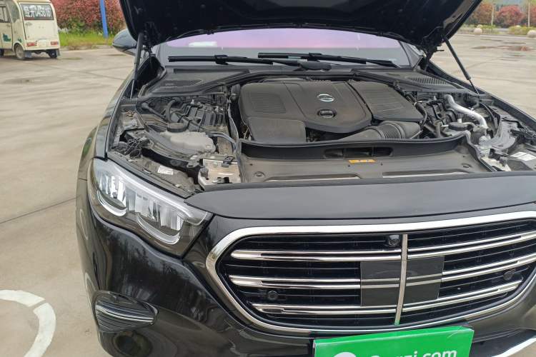 Used Mercedes-Benz E-Class 2024 E 260 L Engine Bay Right