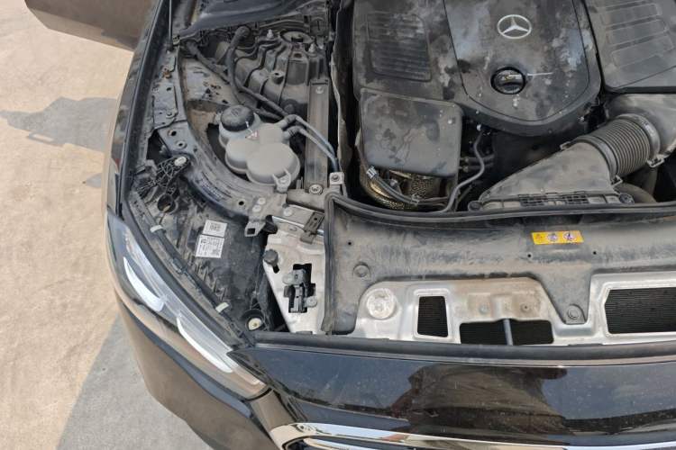 Used Mercedes-Benz E-Class 2024 E 300 L Stylish Model Engine Bay Right
