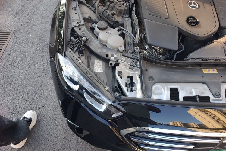 Used Mercedes-Benz E-Class 2024 E 300 L Luxury Model Engine Bay Right