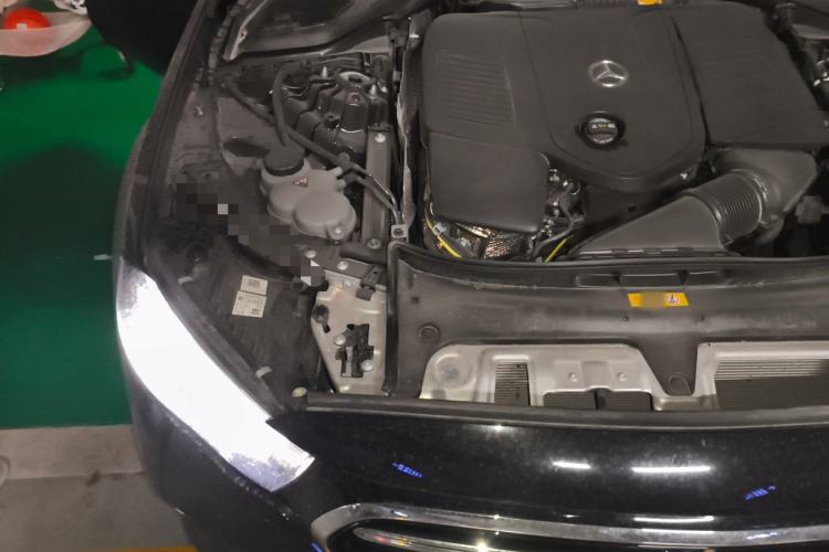 Used Mercedes-Benz E-Class 2024 Facelift E 300 L Luxury Edition Engine Bay Right
