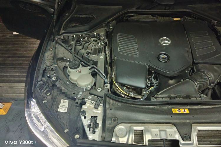 Used Mercedes-Benz E-Class 2024 Refresh E 300 L Stylish Edition Engine Bay Right