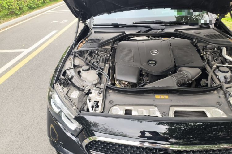 Used Mercedes-Benz E-Class 2024 Facelift E 300 L Fashion Sport Edition Engine Bay Right