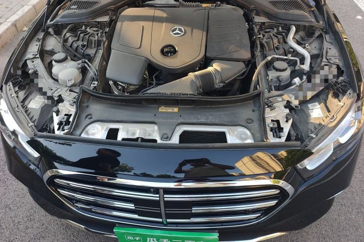 Used Mercedes-Benz E-Class 2024 E 300 L Luxury Model Engine Bay