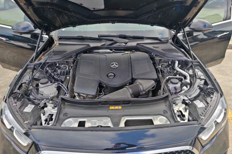 Used Mercedes-Benz E-Class 2024 Restyled E 260 L Sport Edition Engine Bay