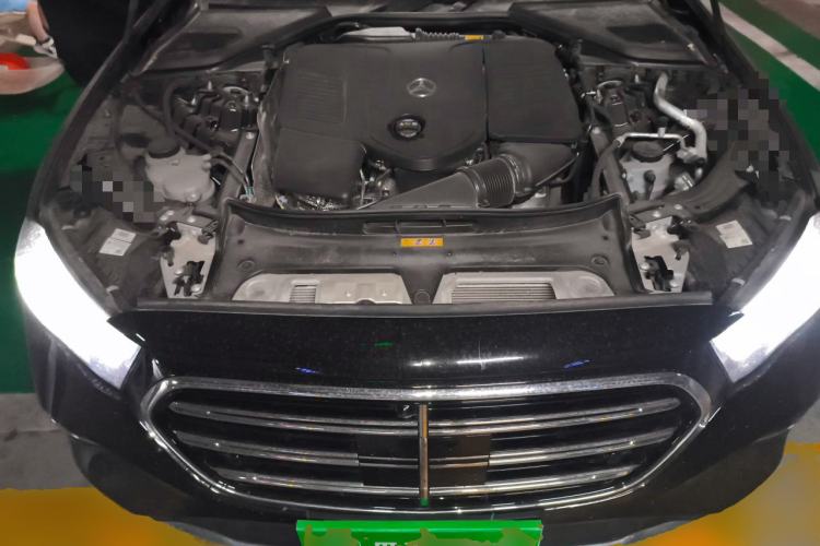 Used Mercedes-Benz E-Class 2024 Facelift E 300 L Luxury Edition Engine Bay