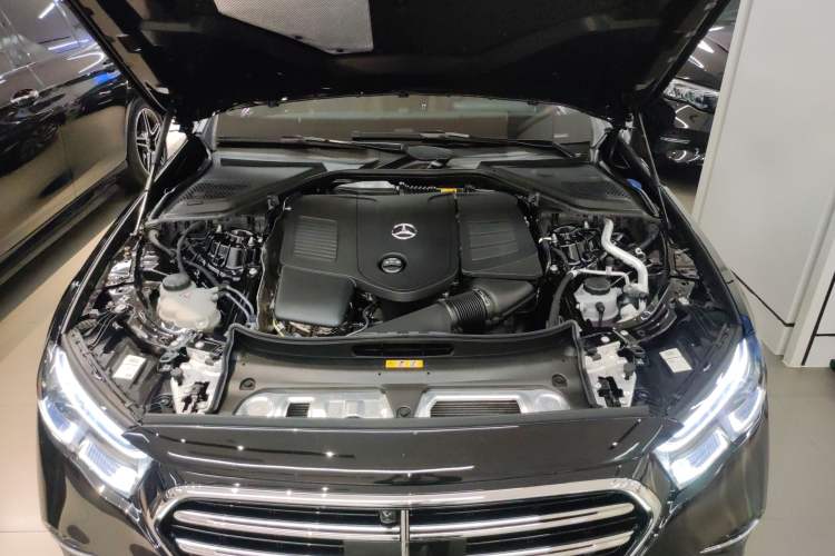 Used Mercedes-Benz E-Class 2024 Facelift E 300 L Luxury Edition Engine Bay