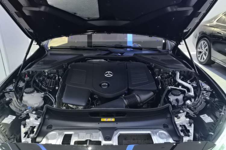 Used Mercedes-Benz E-Class 2024 Refresh E 300 L Stylish Edition Engine Bay