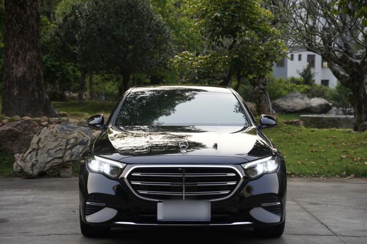 Used Mercedes-Benz E-Class 2024 E 260 L Exterior 1