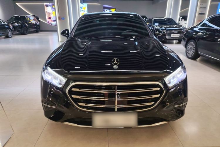 Used Mercedes-Benz E-Class 2024 E 300 L Luxury Model Exterior 1
