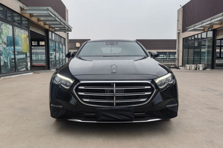 Used Mercedes-Benz E-Class 2024 E 300 L Luxury Model Exterior 1