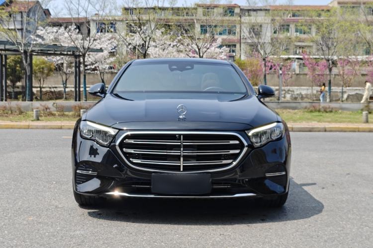 Used Mercedes-Benz E-Class 2024 E 300 L Luxury Model Exterior 1