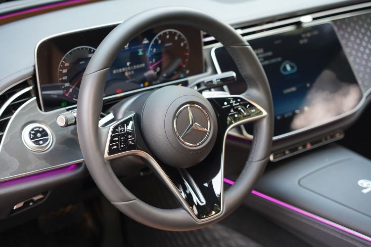 Used Mercedes-Benz E-Class 2024 E 260 L Exterior 12